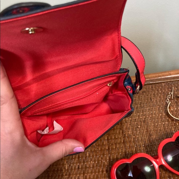 Cute mini pattern purse - Picture 2 of 4